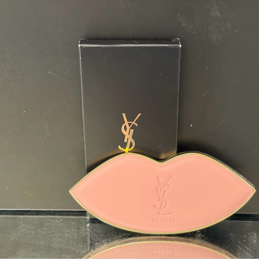 YSL Yves Saint Laurent Beaute  Mirror NEW